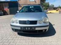 Gebraucht VW Polo 64 PS (47 kW) 2002 Silber Kleinwagen