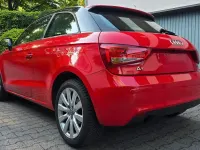 Gebraucht Audi A1 Attraction 86 PS (63 kW) 2012 Rot Kleinwagen