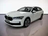 Gebraucht Skoda Superb Essence 150 PS (110 kW) 2025 Kristallweiss uni Limousine