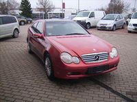 Gebraucht Mercedes C180 129 PS (94 kW) 2001 Rot Coupé