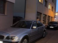 Gebraucht BMW 318 118 PS (86 kW) 2001 Silber Limousine