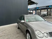Gebraucht Mercedes E200 163 PS (119 kW) 2004 Silber Limousine