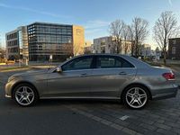 Gebraucht Mercedes E200 Avantgarde 184 PS (135 kW) 2013 Grau Limousine