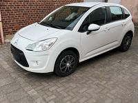 Gebraucht Citroën C3 60 PS (44 kW) 2012 Weiß Kleinwagen