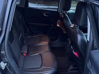 Gebraucht Jeep Compass Limited 170 PS (125 kW) 2017 Grau SUV