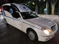Gebraucht Mercedes E270 177 PS (130 kW) 2006 Weiß Limousine
