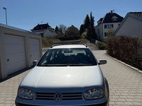 Gebraucht VW Golf IV 101 PS (74 kW) 2002 Silber Kombi