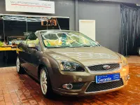 Gebraucht Ford Focus Cabriolet Titanium 145 PS (106 kW) 2008 Grau Cabrio