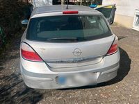 Gebraucht Opel Astra 125 PS (91 kW) 2004 Silber Kleinwagen