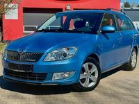 Gebraucht Skoda Fabia 75 PS (55 kW) 2014 Blau Kombi