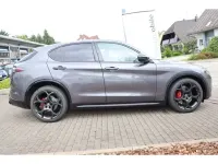 Neu Alfa Romeo Stelvio Veloce 209 PS (153 kW) 2026 Grau SUV