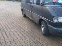 Second-hand VW Transporter 77 CP (56 kW) 1996 Negru Van