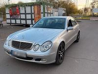Gebraucht Mercedes E270 177 PS (130 kW) 2002 Grau Limousine