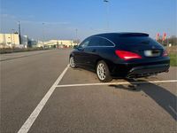 Gebraucht Mercedes CLA180 Urban 120 PS (88 kW) 2016 Schwarz Limousine