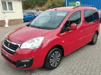 Gebraucht Peugeot TePee Active 99 PS (72 kW) 2017 Rot Limousine