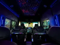 Gebraucht Mercedes Sprinter 190 PS (139 kW) 2026 Schwarz Van
