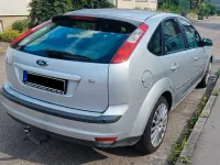 Gebraucht Ford Focus Ghia 116 PS (85 kW) 2005 Silber Limousine
