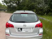 Gebraucht Opel Astra 136 PS (100 kW) 2015 Silber Kombi