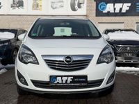 Gebraucht Opel Meriva Innovation 140 PS (102 kW) 2010 Weiß Van / Kleinbus