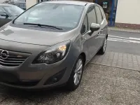 Gebraucht Opel Meriva Edition 140 PS (102 kW) 2011 Braun Van / Kleinbus