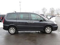 Gebraucht Peugeot 807 Premium 136 PS (100 kW) 2009 Grau Van / Kleinbus