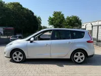 Gebraucht Renault Scénic III Luxe 140 PS (102 kW) 2010 Silber Van / Kleinbus