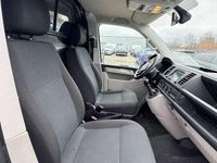 Gebraucht VW Transporter 150 PS (110 kW) 2019 Reflexsilber metallic Van