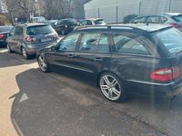 Gebraucht Mercedes E320 Elegance 224 PS (164 kW) 2007 Schwarz Limousine
