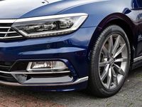 Gebraucht VW Passat R-line 190 PS (139 kW) 2019 Blau Kombi