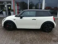 Używany Mini John Cooper Works 231 KM (169 kW) 2020 Biały Hatchback