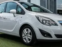 Gebraucht Opel Meriva Innovation 101 PS (74 kW) 2011 Weiß Van / Kleinbus