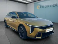 Neu Kia K4 GT-Line 181 PS (133 kW) 2026 Gelb Kleinwagen