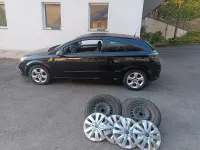 Gebraucht Opel Astra GTC Sport 125 PS (91 kW) 2006 Schwarz Limousine
