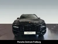 Gebraucht Porsche Cayenne 470 PS (345 kW) 2024 Schwarz SUV
