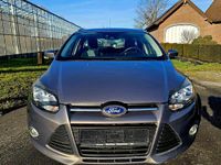 Usata Ford Focus 101 CV (74 kW) 2012 Grigio Station wagon