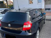 Gebraucht BMW 118 129 PS (94 kW) 2005 Schwarz Kleinwagen
