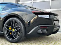 Second-hand Ferrari Roma 620 CP (456 kW) 2022 Negru Coupe
