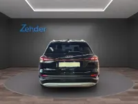 Gebraucht Audi Q4 e-tron Advanced 150 kW (204 PS) 2023 Schwarz SUV