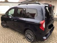 Gebraucht Renault Kangoo Techno 131 PS (96 kW) 2024 Blau Van / Kleinbus