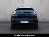 Gebraucht Porsche Macan 441 PS (324 kW) 2023 Schwarz SUV