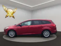 Gebraucht Ford Focus Titanium 120 PS (88 kW) 2015 Rot Limousine