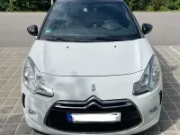 Gebraucht Citroën DS3 82 PS (60 kW) 2016 Weiß Kleinwagen