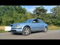 Używany VW Passat Basis 101 KM (74 kW) 1998 Niebieski Sedan/Limuzyna