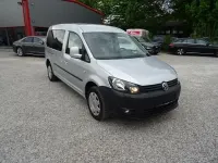 Usado VW Caddy Trendline 109 HP (80 kW) 2014 Prateado Monovolume