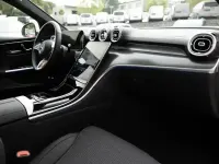Gebraucht Mercedes C300 204 PS (150 kW) 2025 Weiss unilack polarweiss Limousine