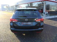 Gebraucht Opel Astra Dynamic 150 PS (110 kW) 2017 Grün Kombi