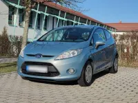 Gebraucht Ford Fiesta Titanium 82 PS (60 kW) 2010 Grau Kleinwagen