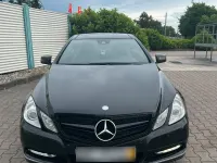 Gebraucht Mercedes E250 204 PS (150 kW) 2011 Schwarz Coupé