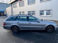 Gebraucht Mercedes E270 170 PS (125 kW) 2003 Silber Kombi