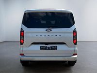 Neu Ford Tourneo Titanium 150 PS (110 kW) 2025 Silber Van / Kleinbus